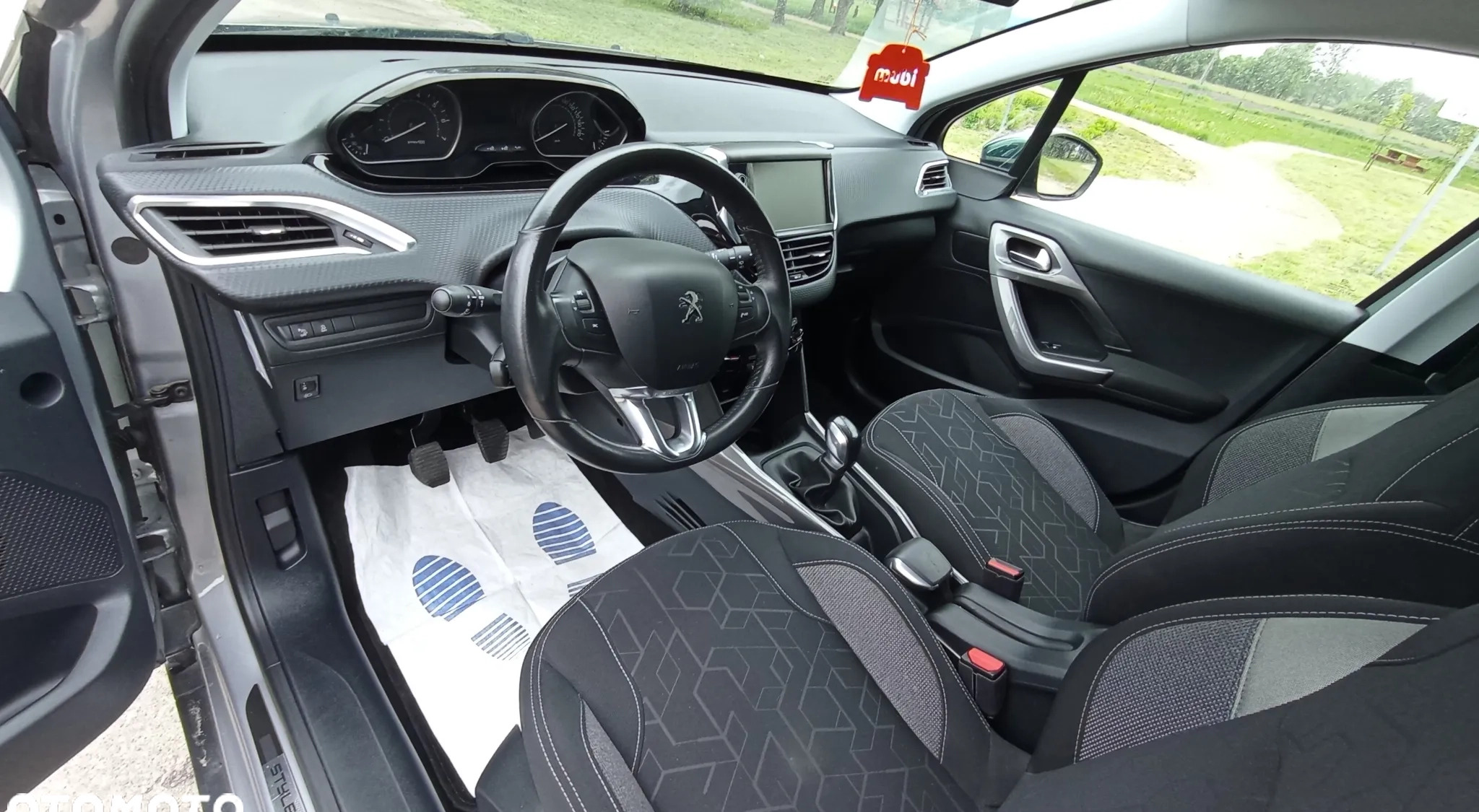 Peugeot 2008 cena 41900 przebieg: 149000, rok produkcji 2017 z Żuromin małe 379